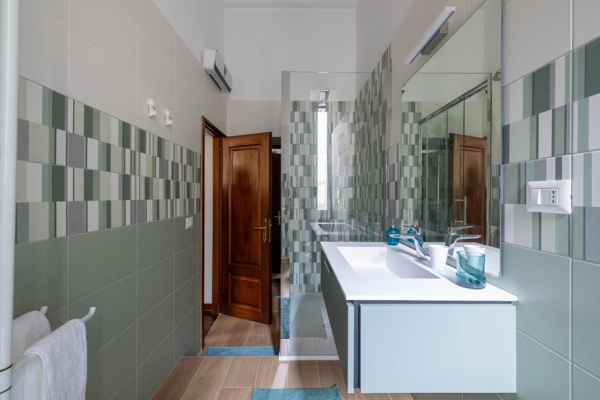 Luxury Apartment In The Heart Of Rome - Near Metro A And B Roma Exterior foto