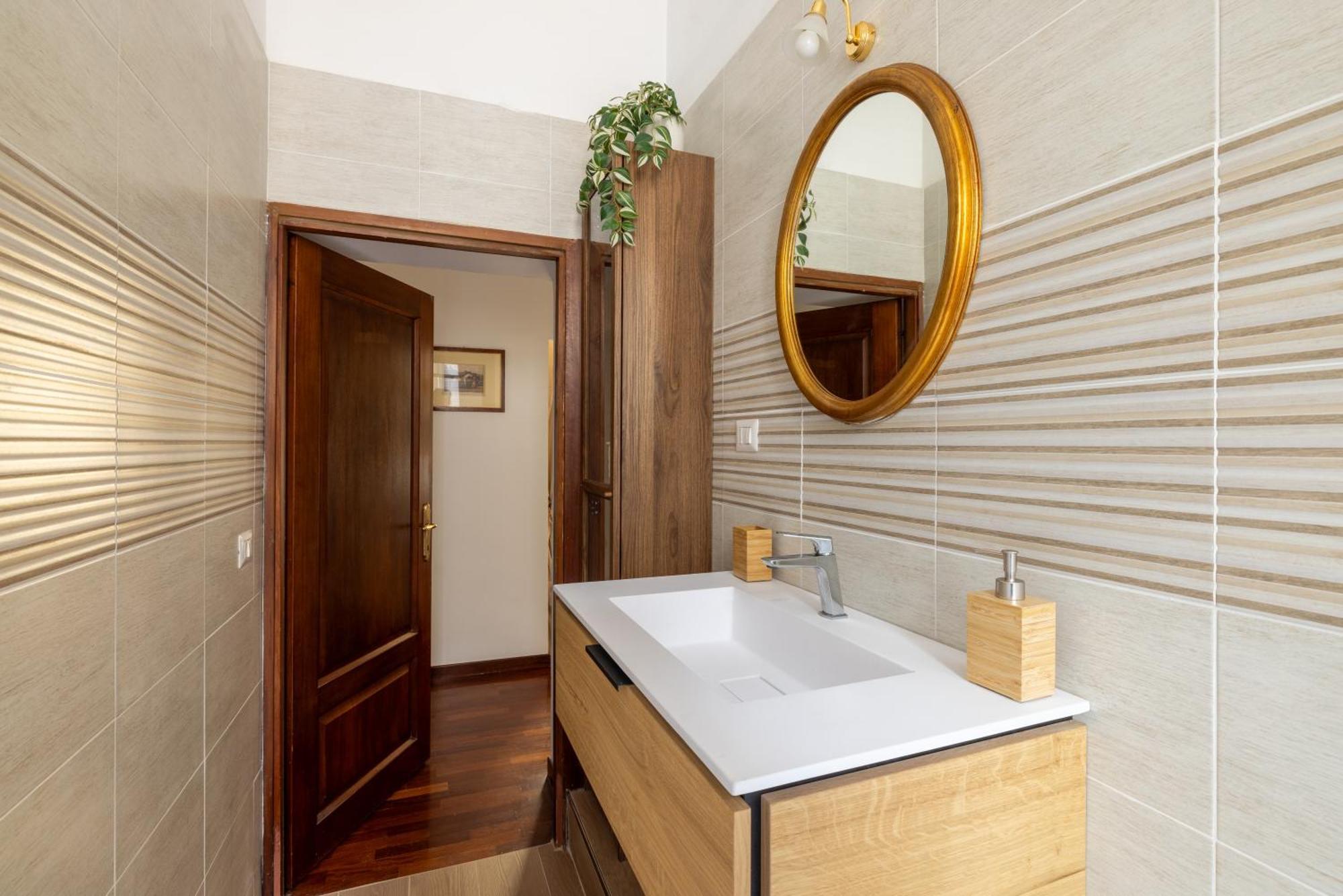 Luxury Apartment In The Heart Of Rome - Near Metro A And B Roma Exterior foto